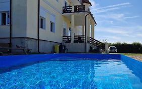 Castle Csanyi